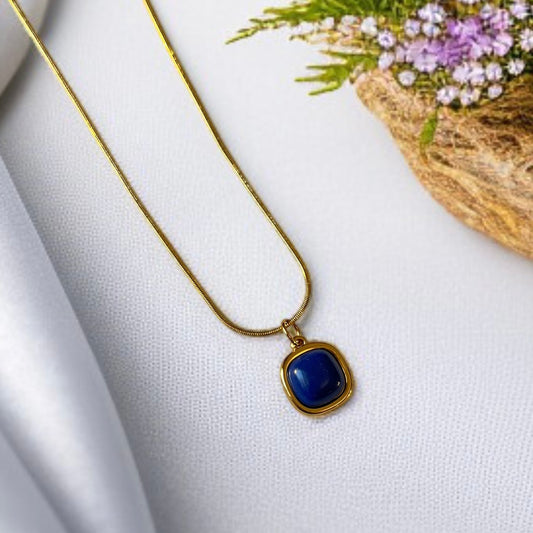 Blue Pendant Chain Necklace