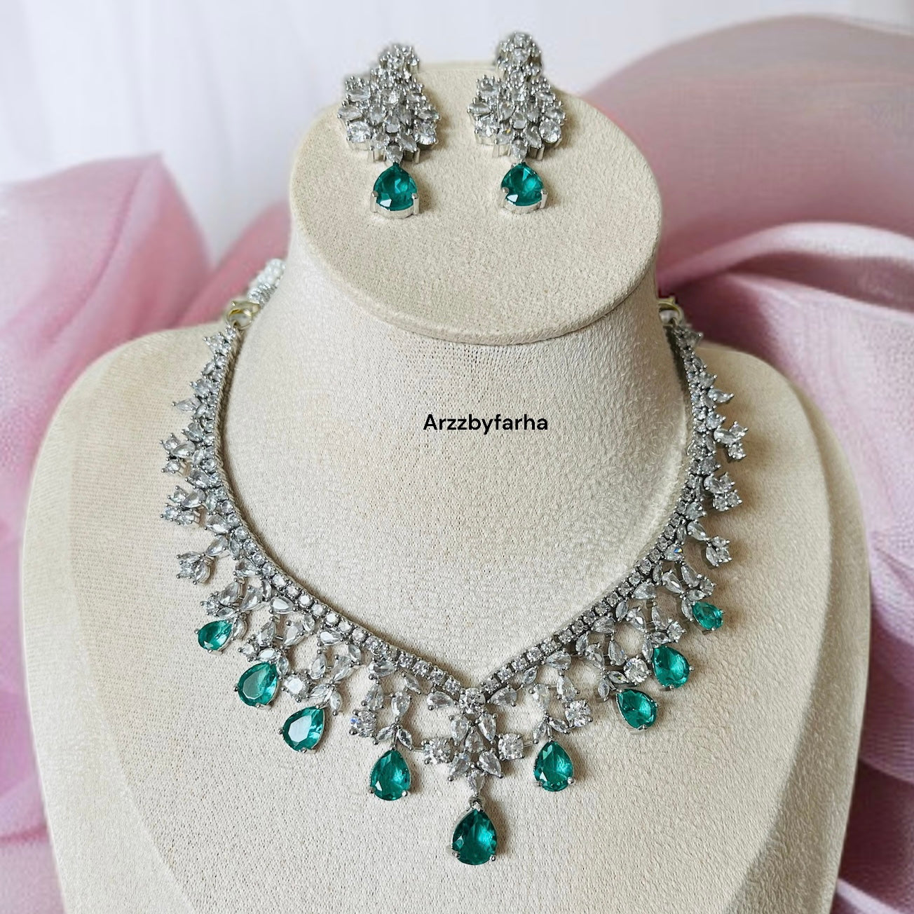 Rama Green AD Necklace Set