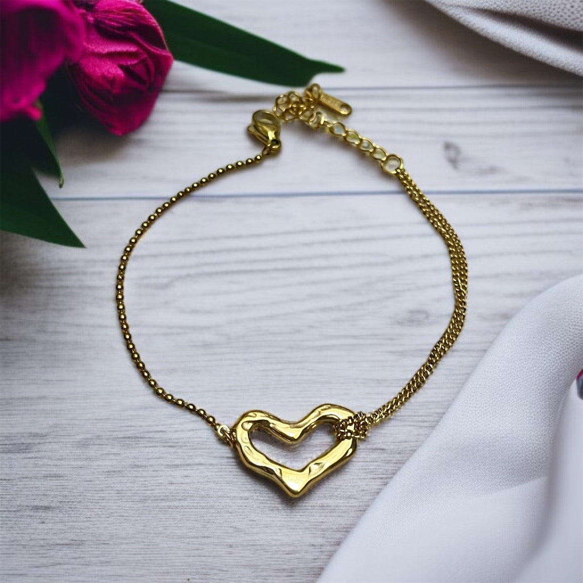 Gold Heart Chain Bracelet