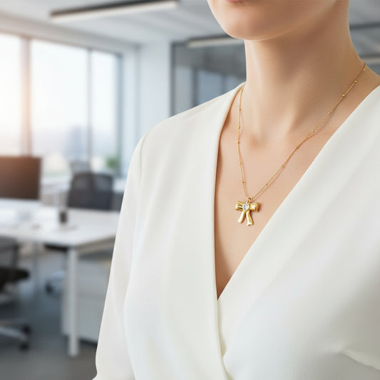 Bow Pendant Chain Necklace
