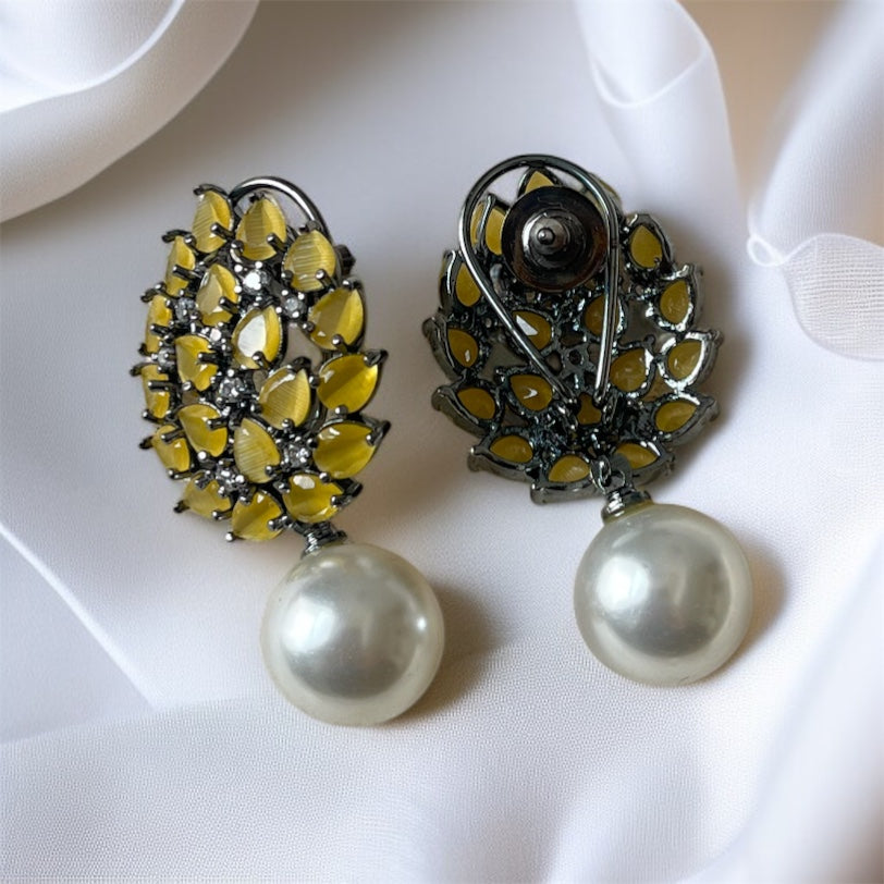 Pearl Drop Leaf Earrings