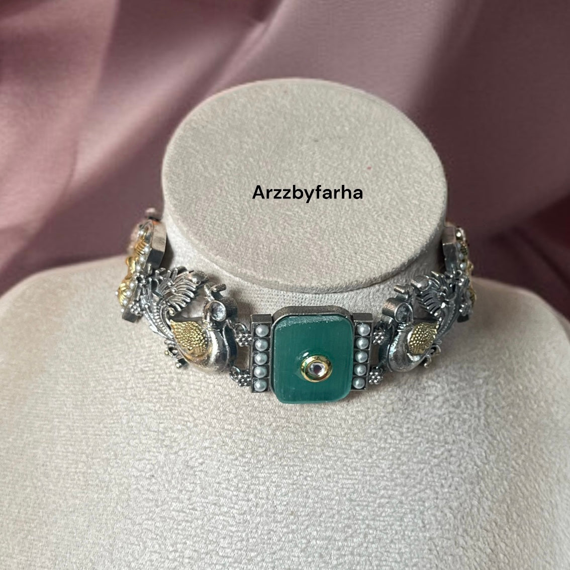 Dual Tone Choker Necklace Set