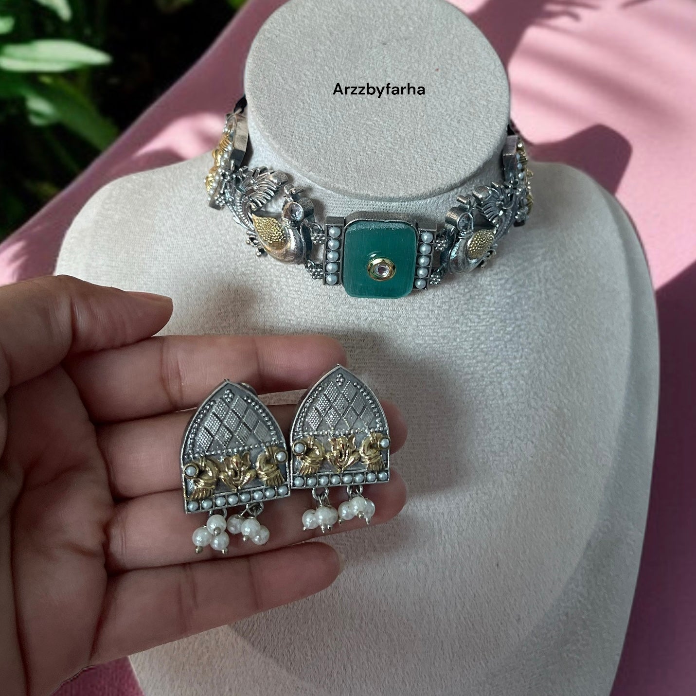 Dual Tone Choker Necklace Set