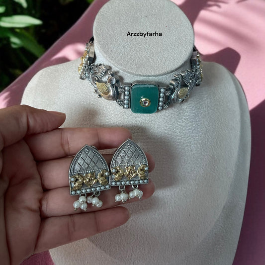 Dual Tone Choker Necklace Set