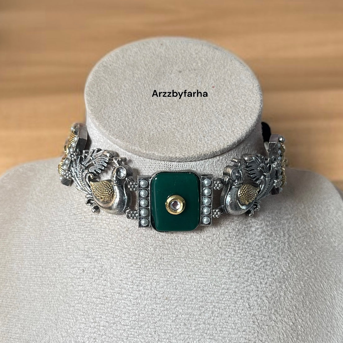 Dual Tone Choker Necklace Set