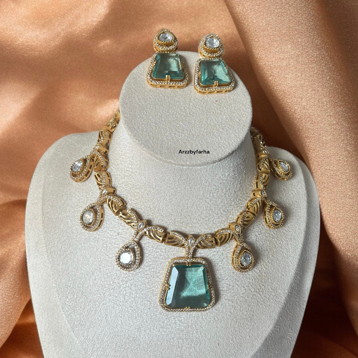 Mint Choker Necklace Set