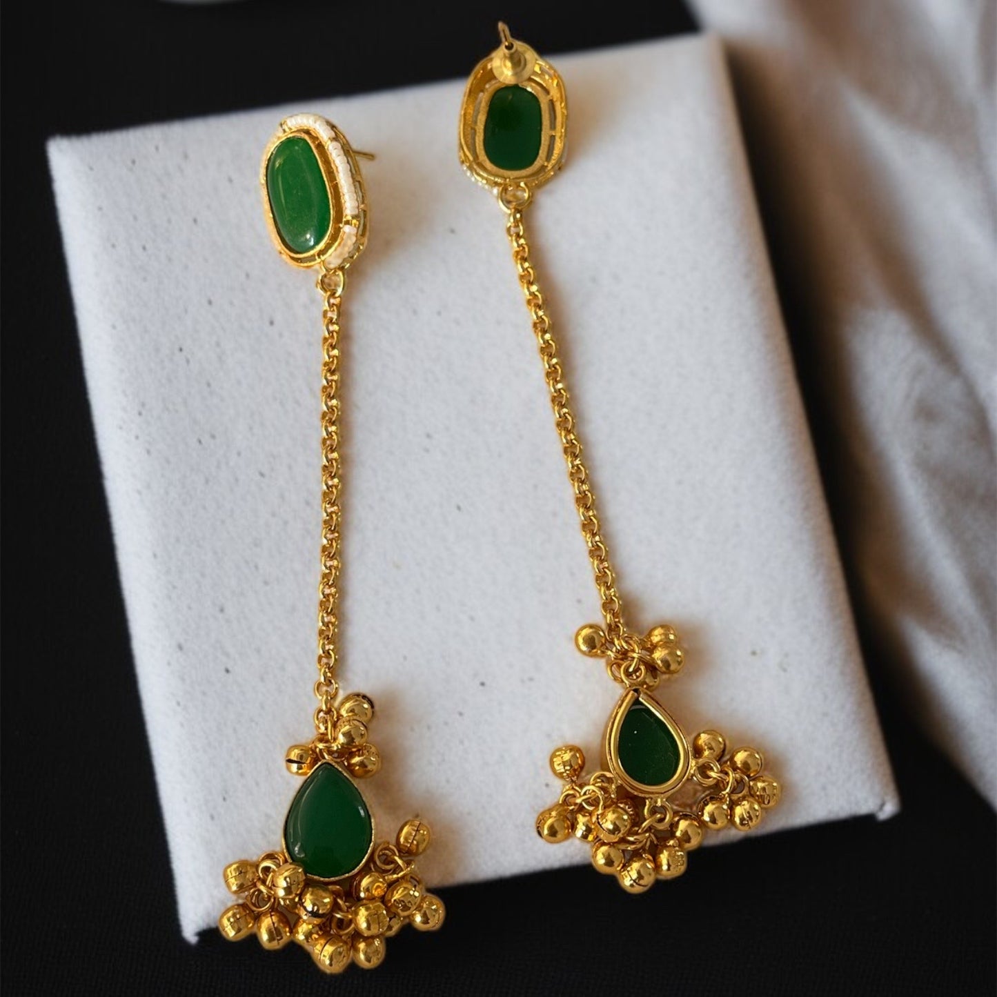 Sleek Ghungroo Kashmiri Earrings