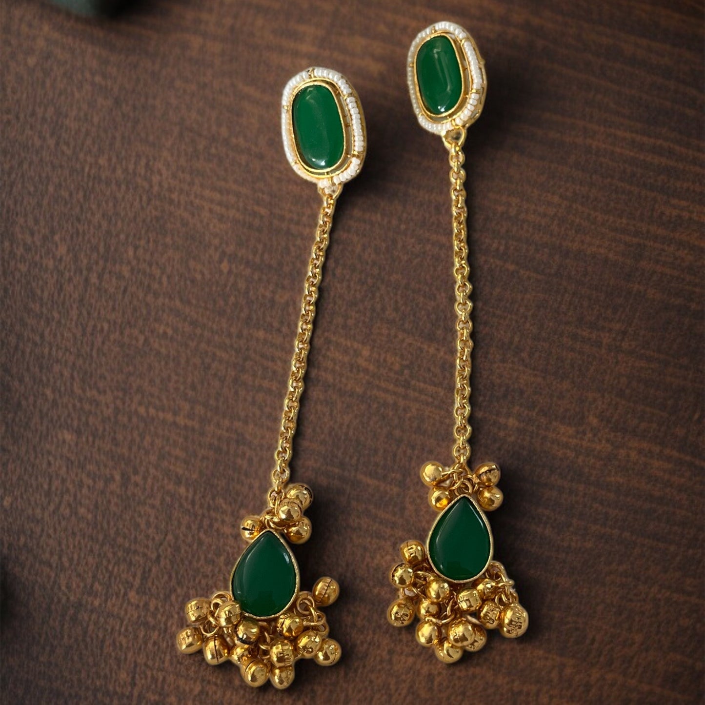 Sleek Ghungroo Kashmiri Earrings