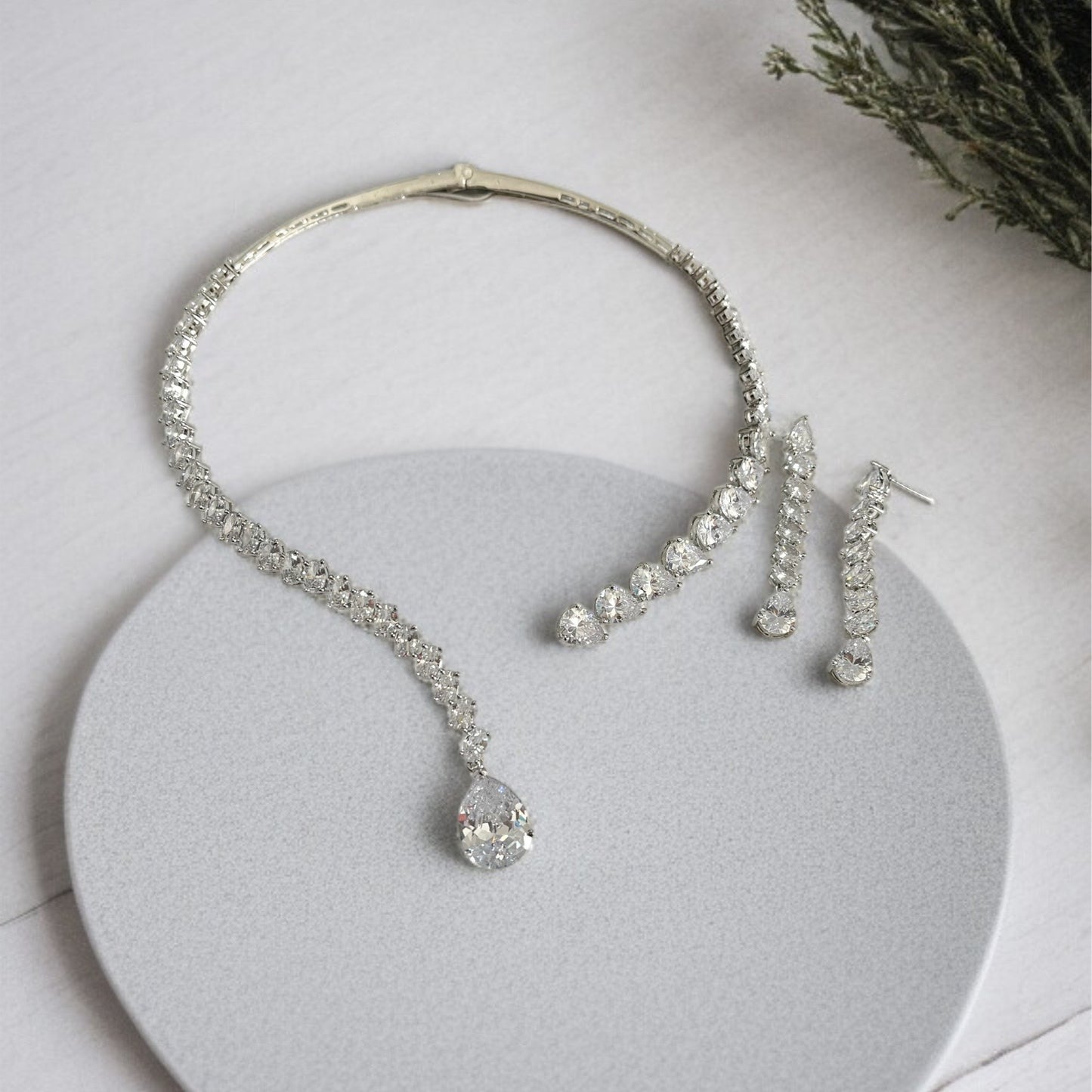 Daimond Hasli Necklace Set