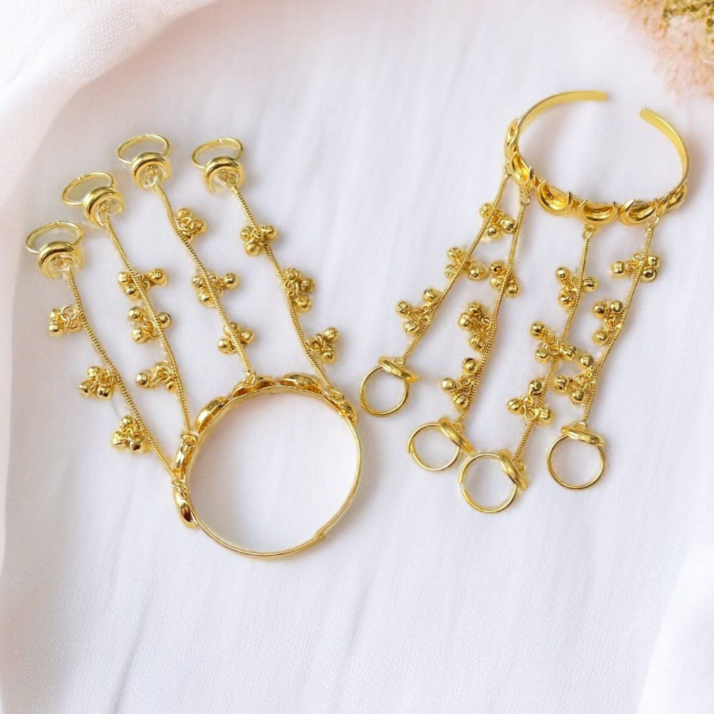 Set of 2 Ghungroo Hath Phool