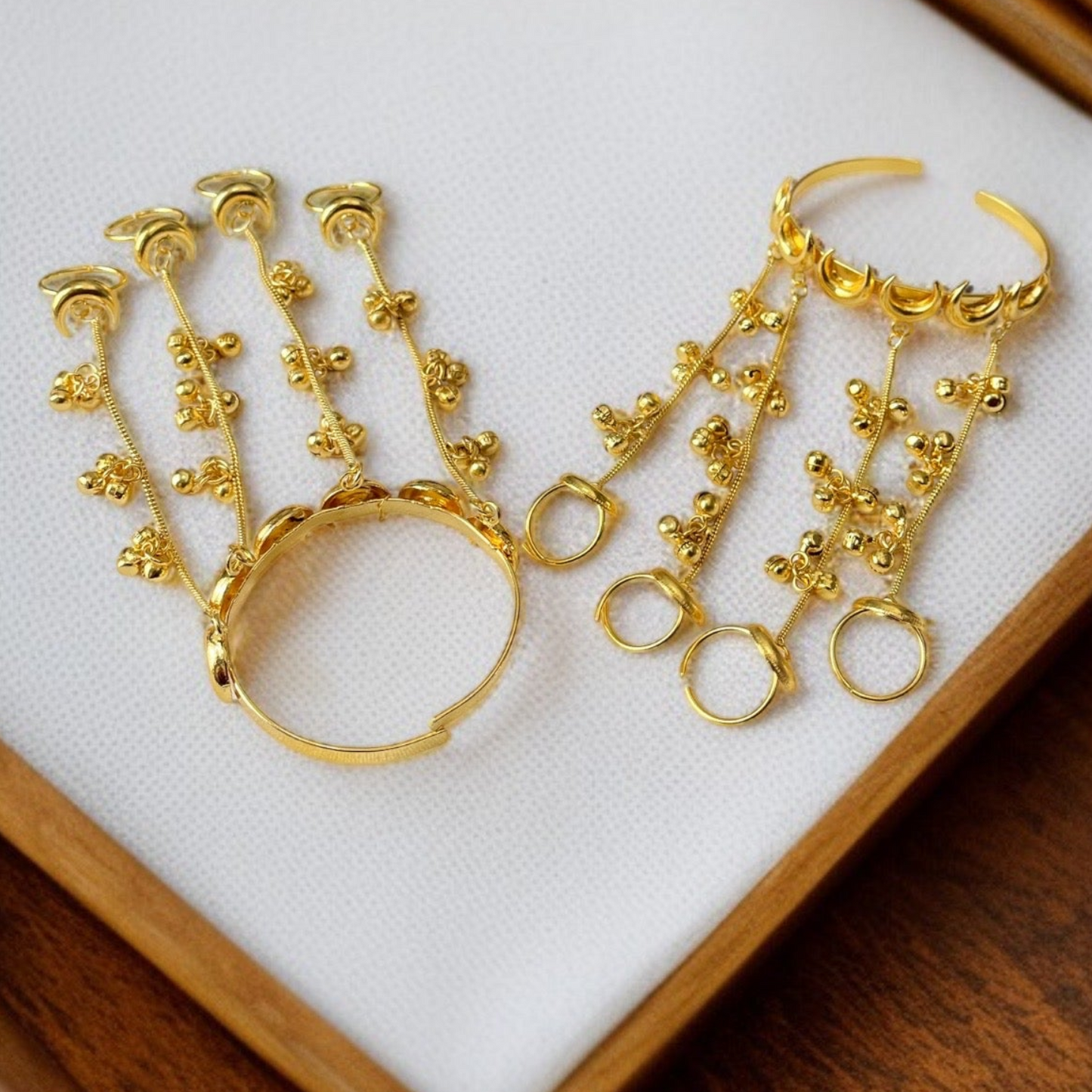 Set of 2 Ghungroo Hath Phool