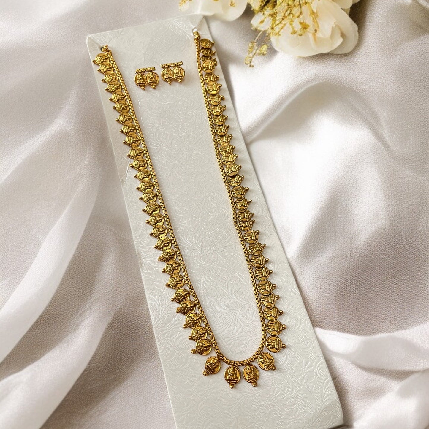 Gold Temple Necklace Set