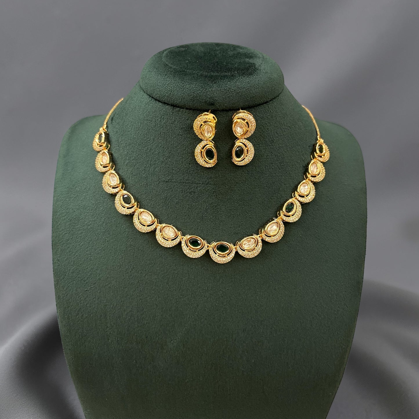 Moissanite Sleek Necklace Set