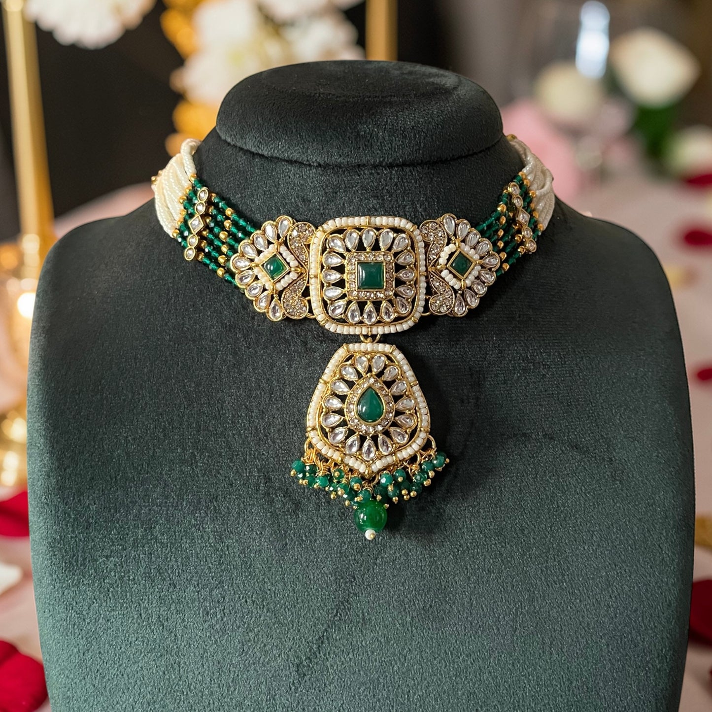 Kundan Maang Tikka Necklace Set
