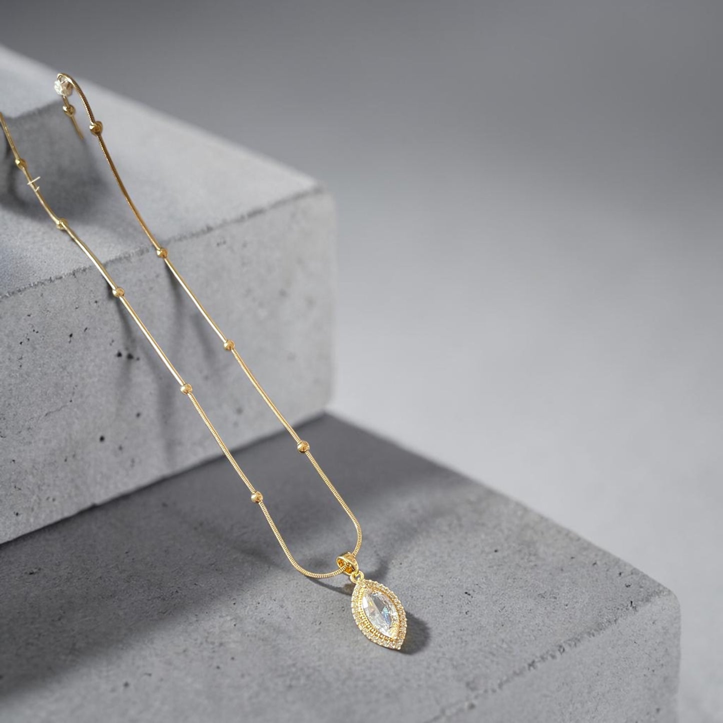 Diamond Pendant Chain Necklace