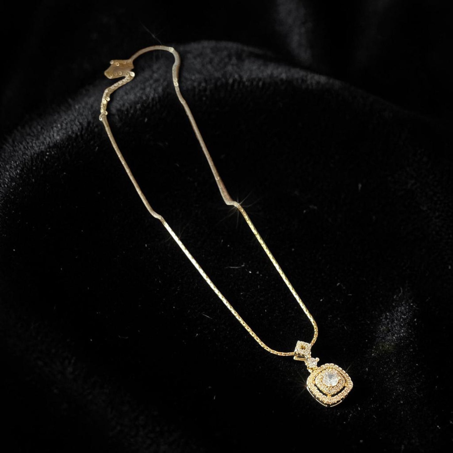 Diamond Pendant Chain Necklace